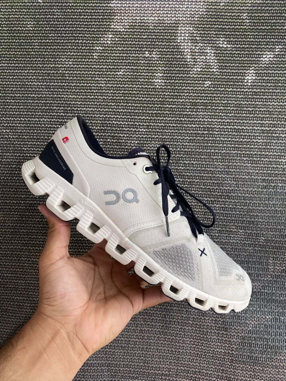On Running Cloud X Women's Size USW11 White Training Shoes